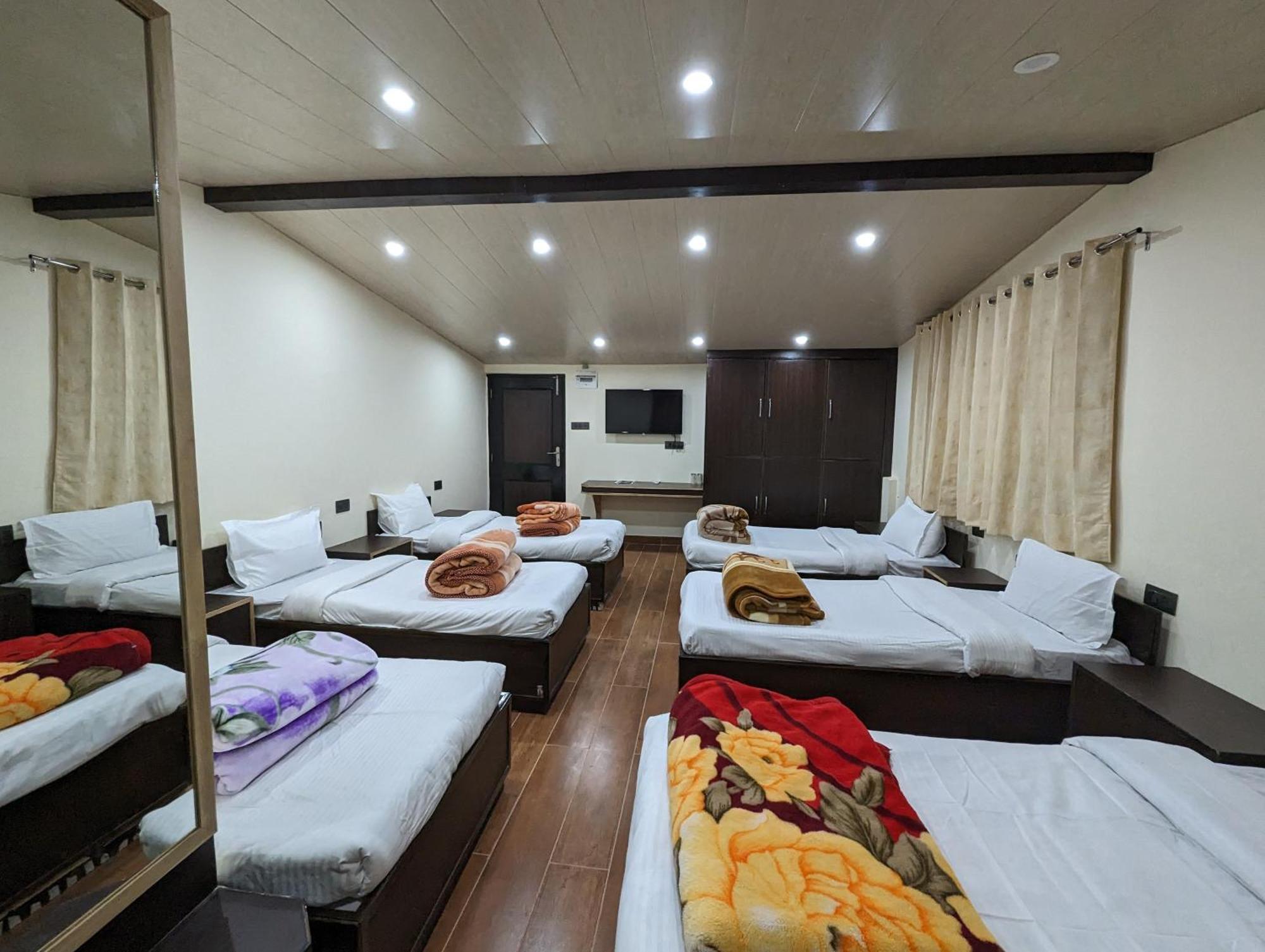 Himalayan Hideaway Bed and Breakfast Shimla Buitenkant foto