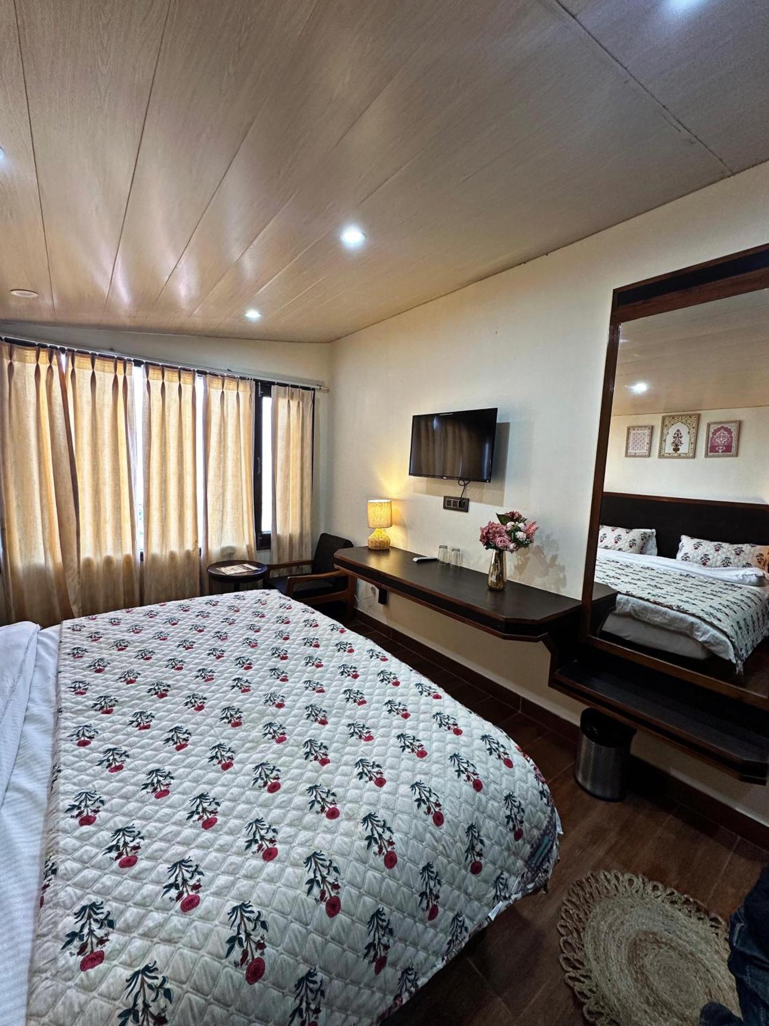 Himalayan Hideaway Bed and Breakfast Shimla Buitenkant foto
